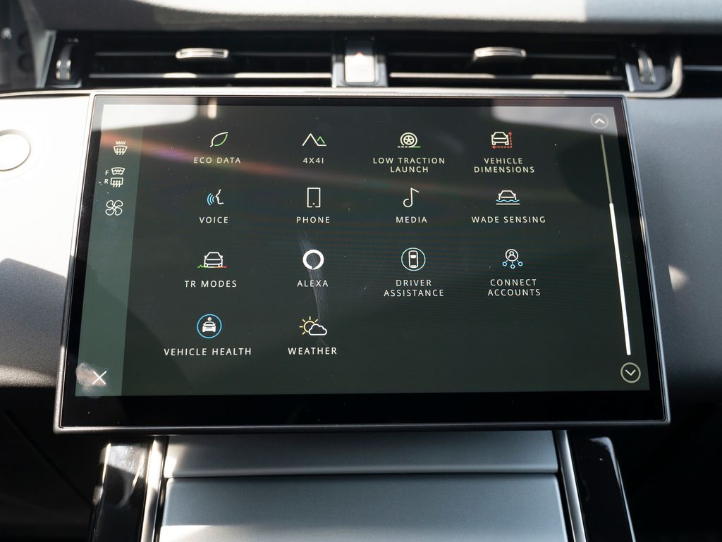 2024 Land Rover Range Rover Evoque S photo 22