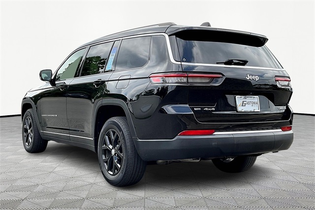 2021 Jeep Grand Cherokee Limited photo 2