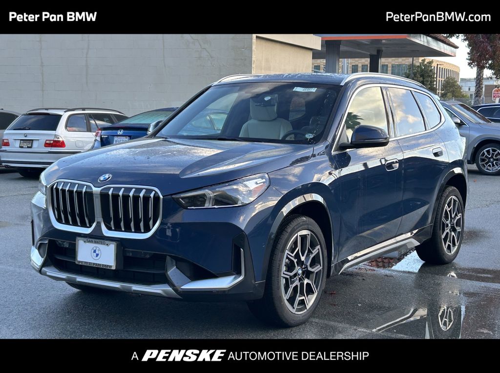 2026 BMW X1 28i's photo