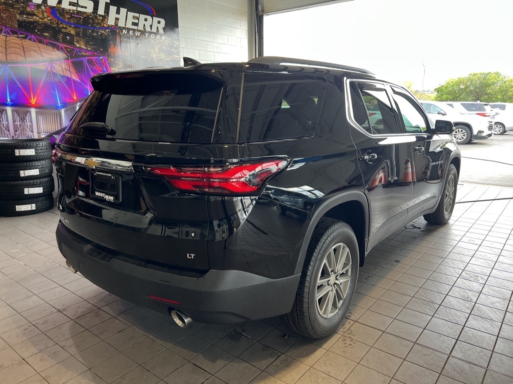 2023 Chevrolet Traverse Cloth 1LT photo 4