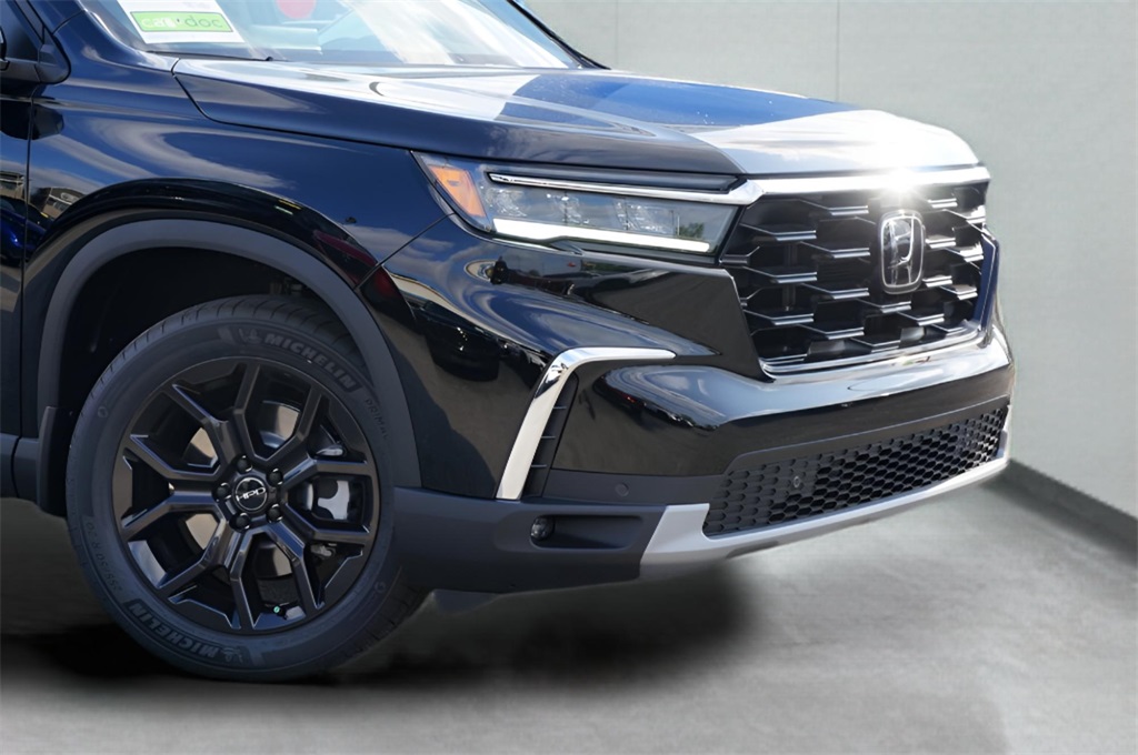 2025 Honda Pilot Touring photo 27