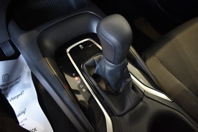 2024 Toyota Corolla LE photo 19