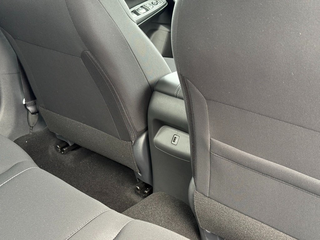 2025 Nissan Sentra SV photo 25