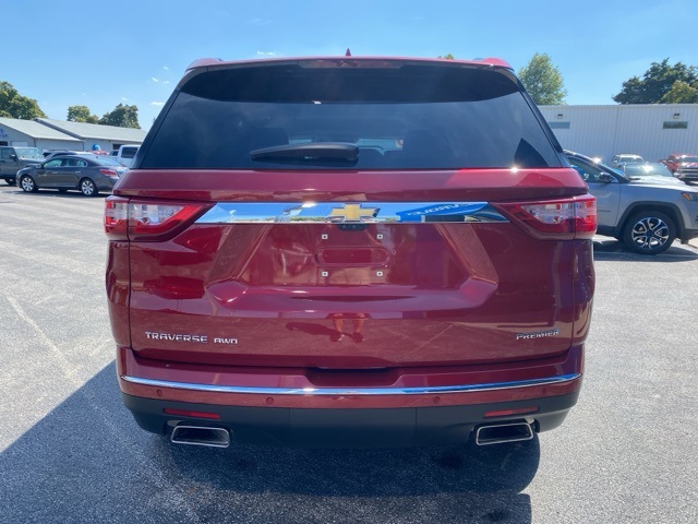 2020 Chevrolet Traverse Premier photo 3
