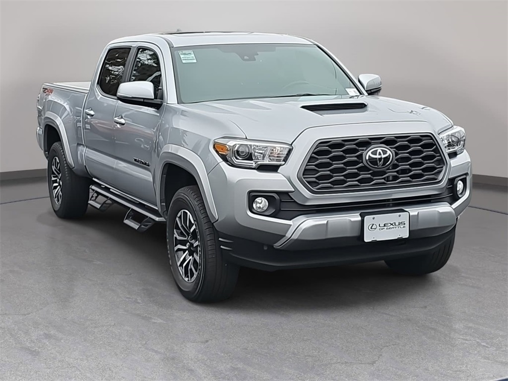 2022 Toyota Tacoma TRD Sport photo 3