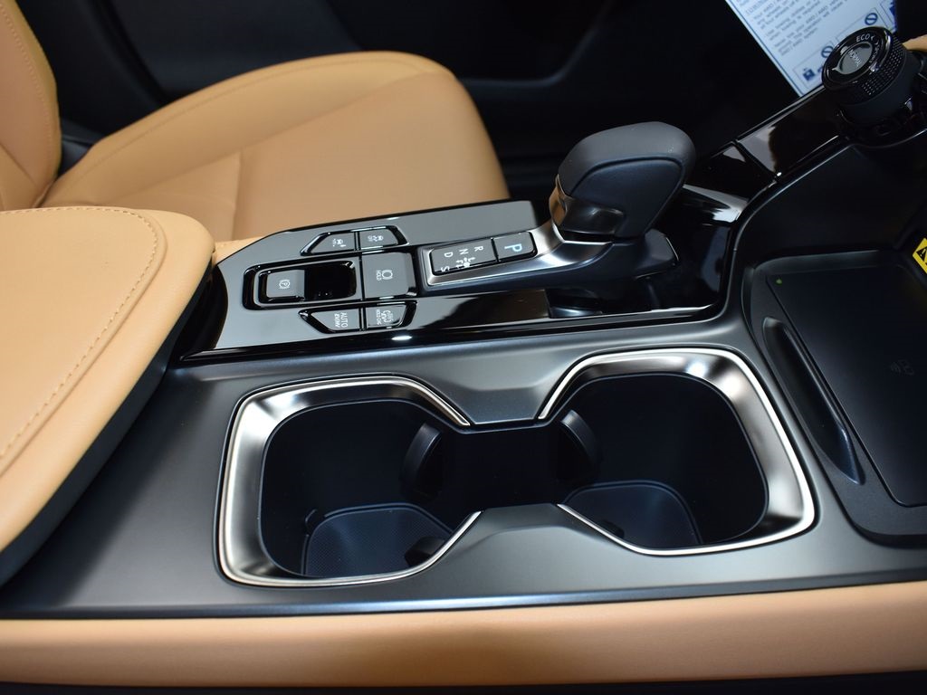 2025 Lexus NX 450h+ Luxury AWD photo 25
