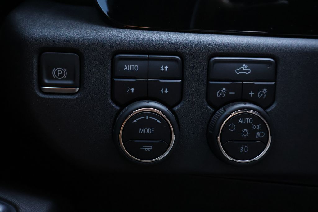 2022 Chevrolet Silverado 1500 RST photo 33