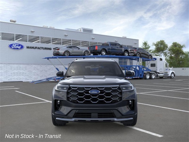 2025 Ford Explorer Platinum photo 4