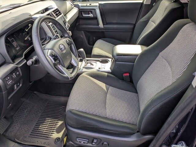 2023 Toyota 4Runner SR5 photo 7