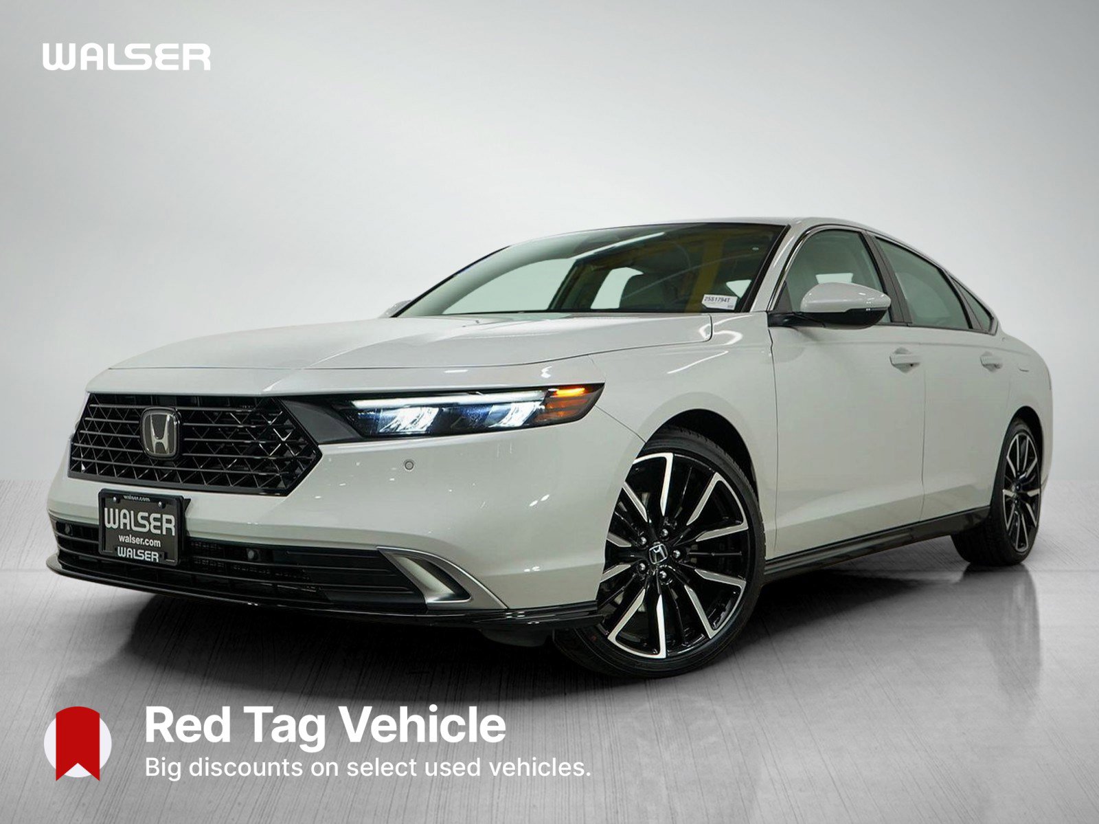 2025 Honda Accord Hybrid Touring's photo