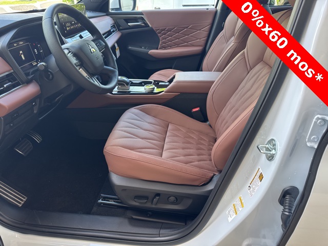 2025 Mitsubishi Outlander SEL photo 26