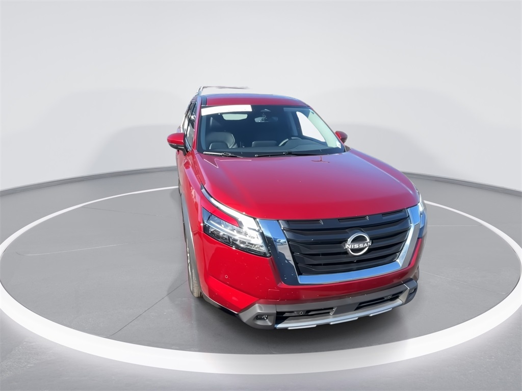 2023 Nissan Pathfinder SL photo 3