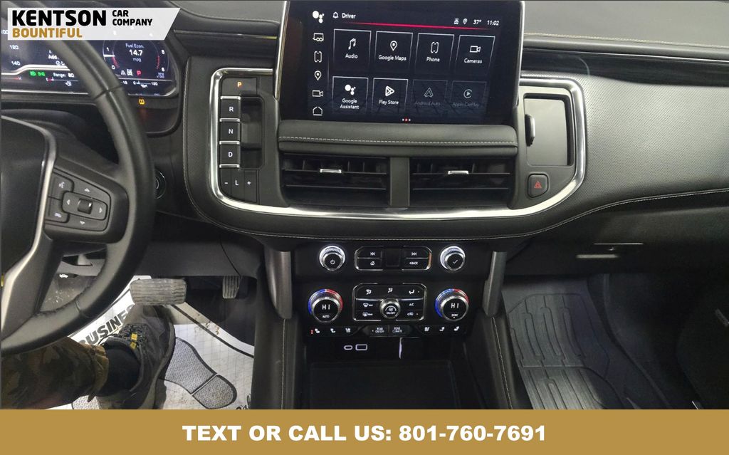 2023 Gmc Yukon SLT photo 4