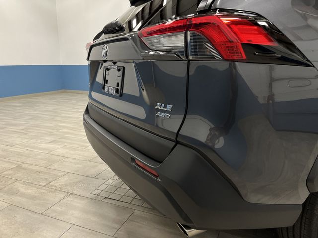 2024 Toyota RAV4 XLE photo 28