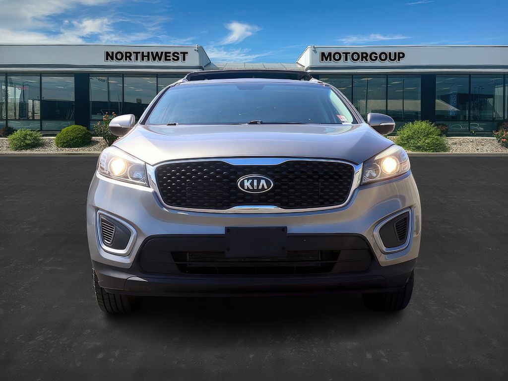 Used 2017 Kia Sorento LX with VIN 5XYPGDA58HG220262 for sale in Walla Walla, WA