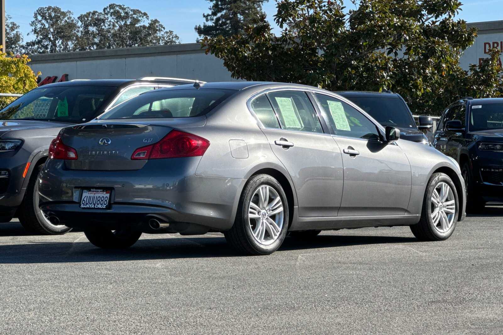 2012 Infiniti G37 Journey photo 4