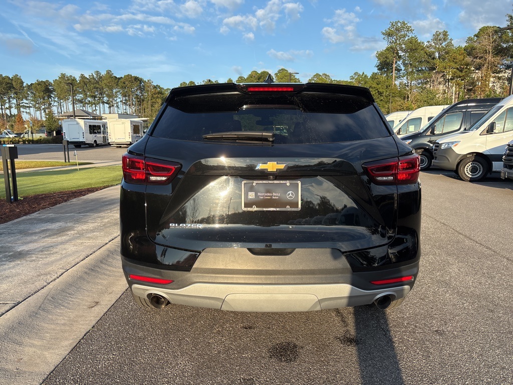 2025 Chevrolet Blazer 2LT photo 3
