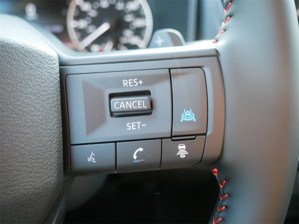 2026 Nissan Rogue AWD photo 16