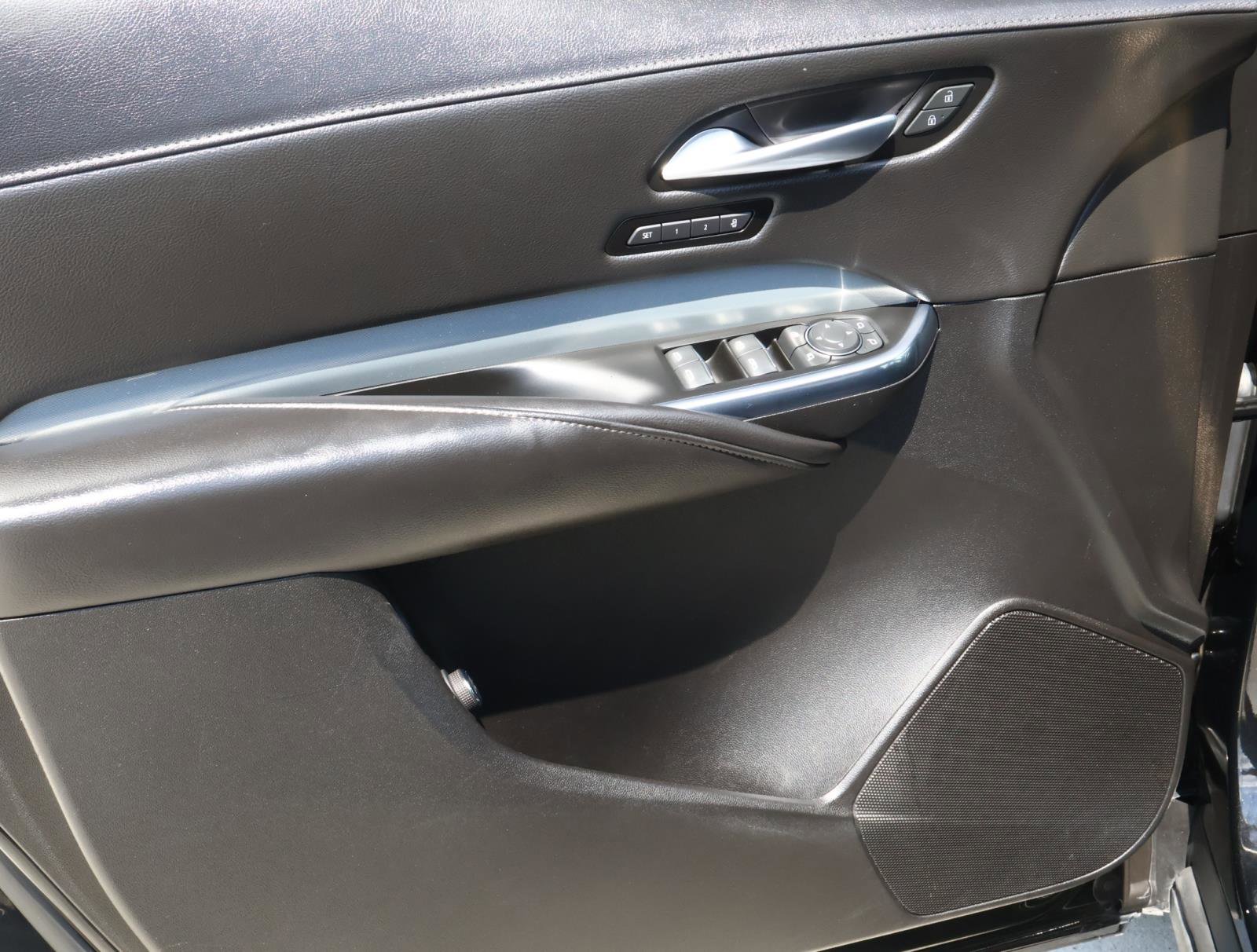 2022 Cadillac XT4 Premium Luxury photo 19