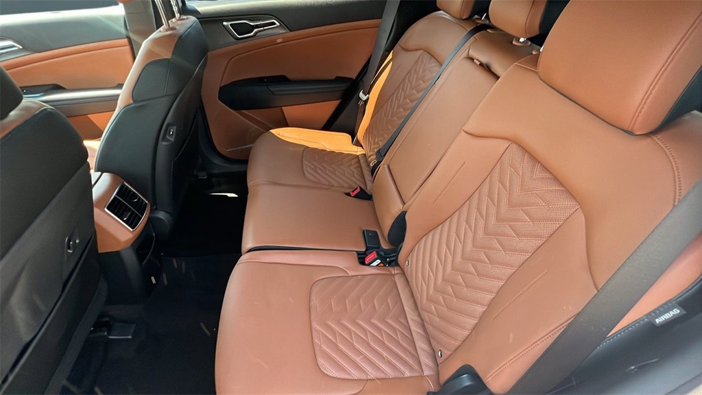2026 Kia Sportage X-Line photo 7