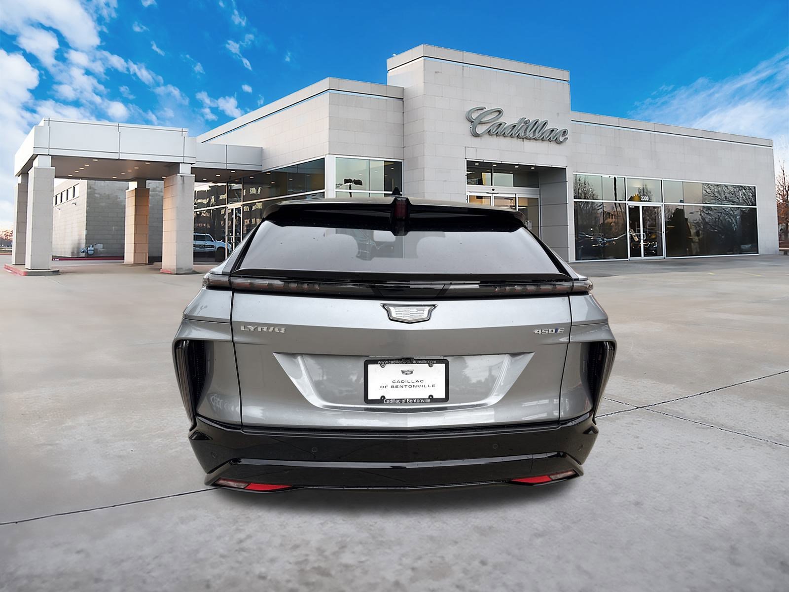 2025 Cadillac Lyriq Sport photo 4