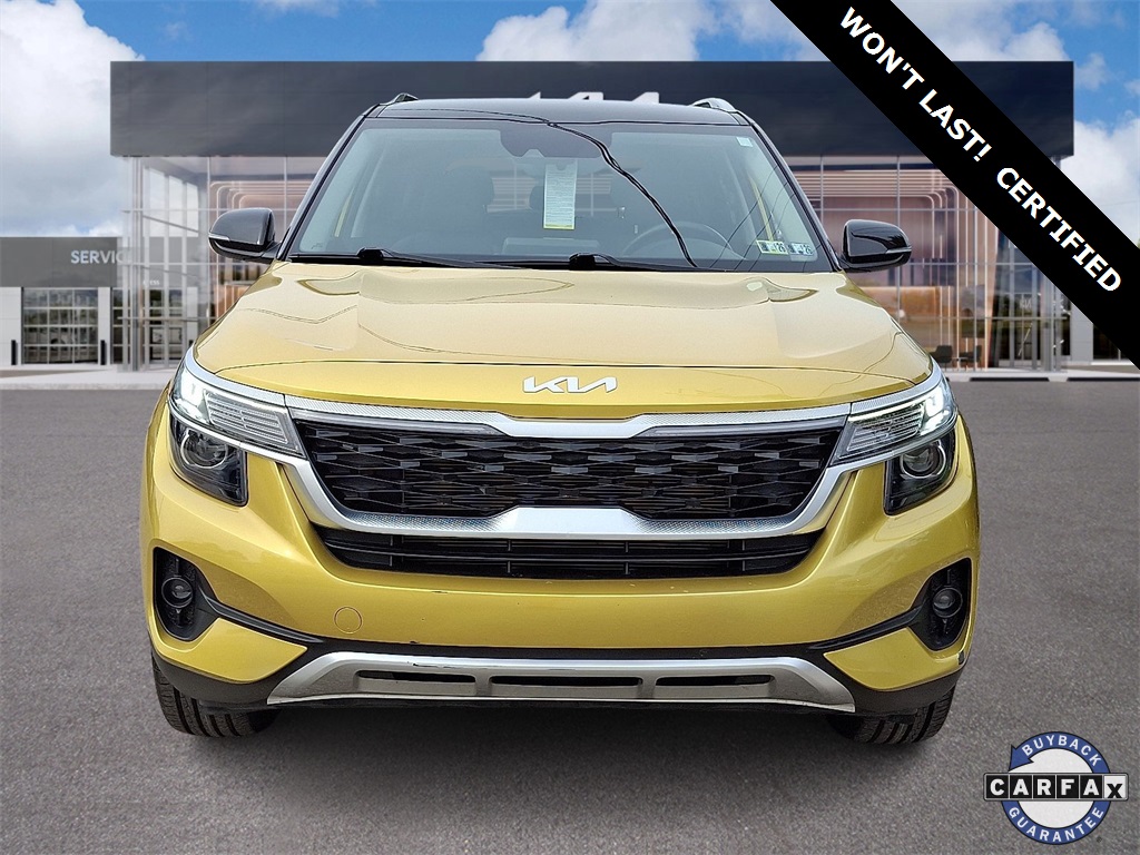 2022 Kia Seltos S photo 2