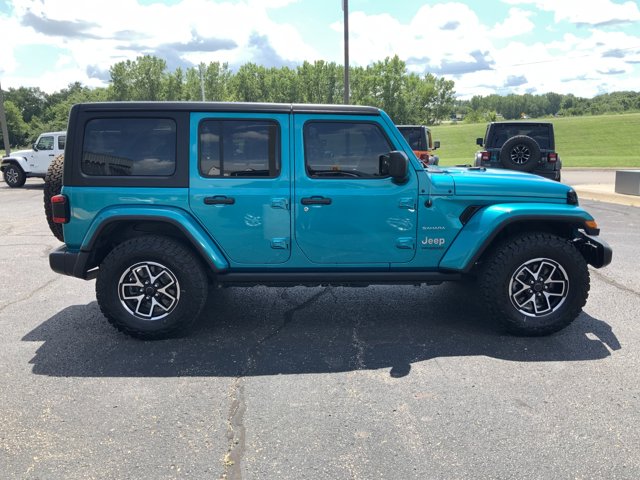 2019 Jeep Wrangler Unlimited Sahara photo 8