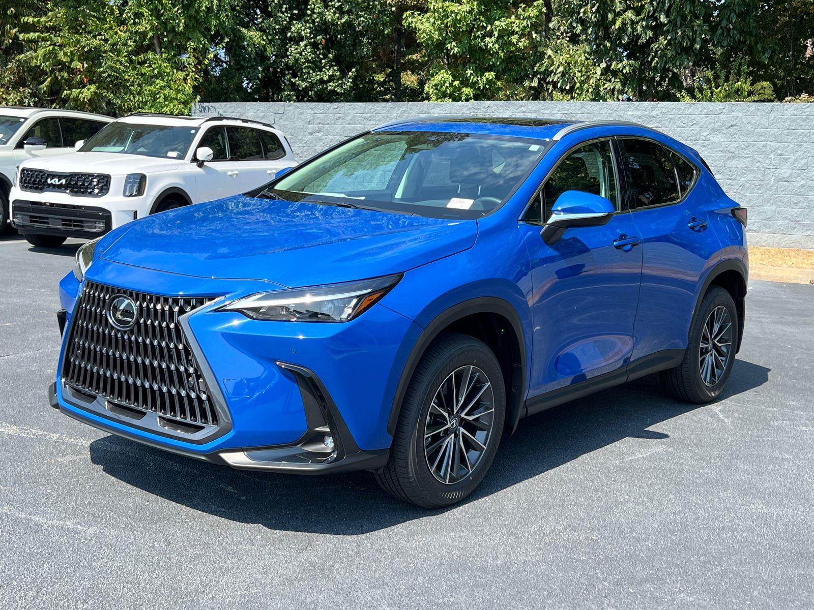 2025 Lexus NX 250 photo 2