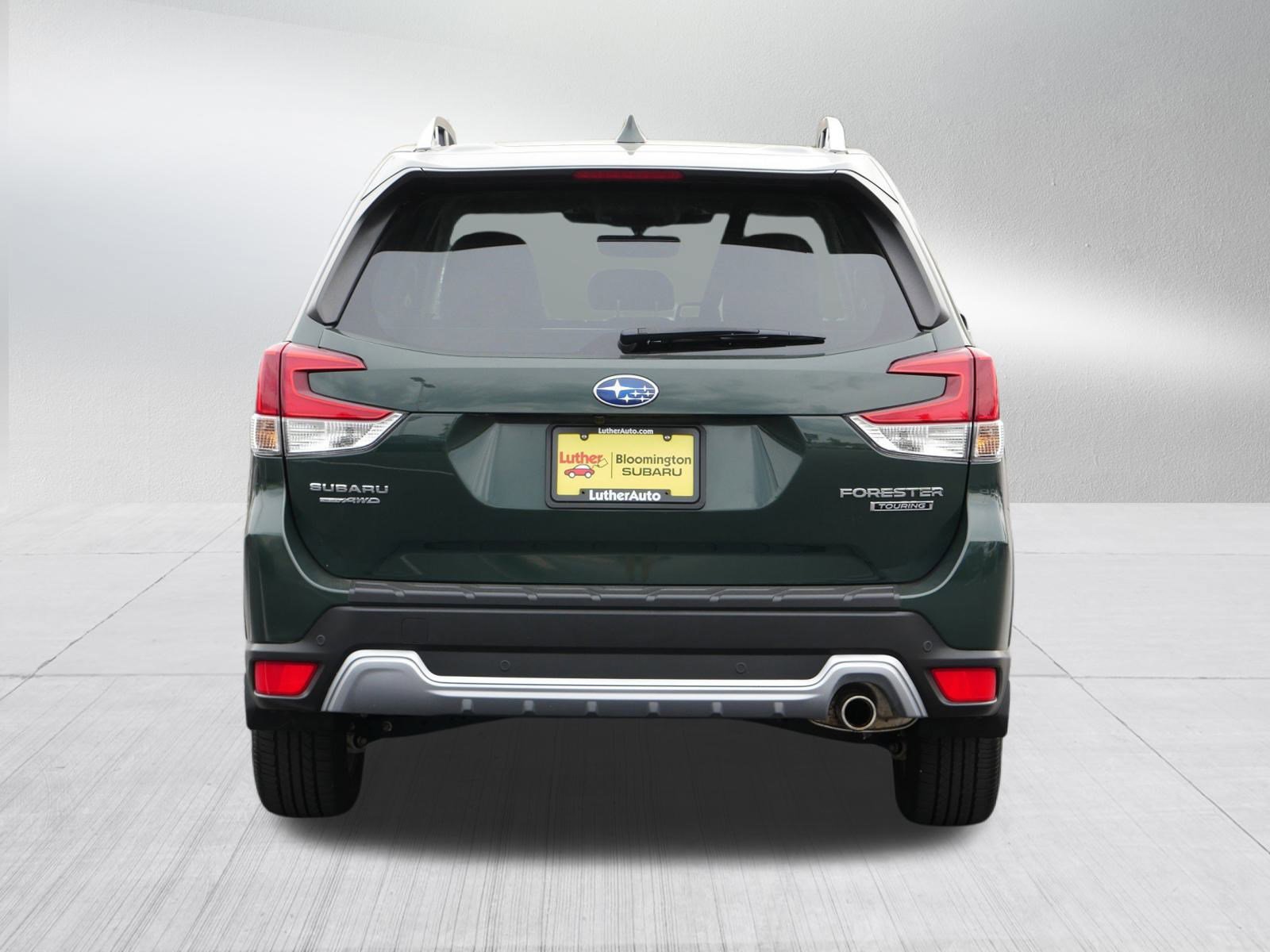 2023 Subaru Forester Touring photo 6