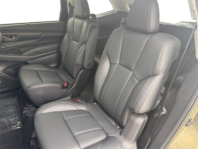 2025 Subaru Ascent Onyx Edition Touring photo 14