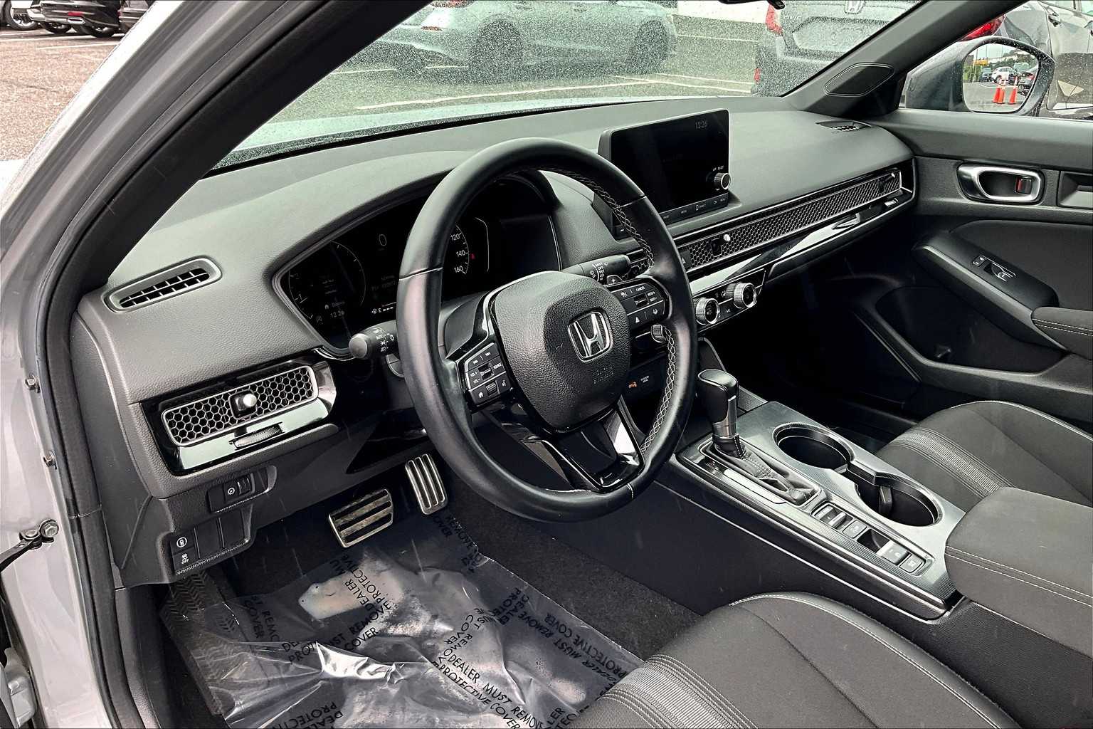 2023 Honda Civic Sport photo 16