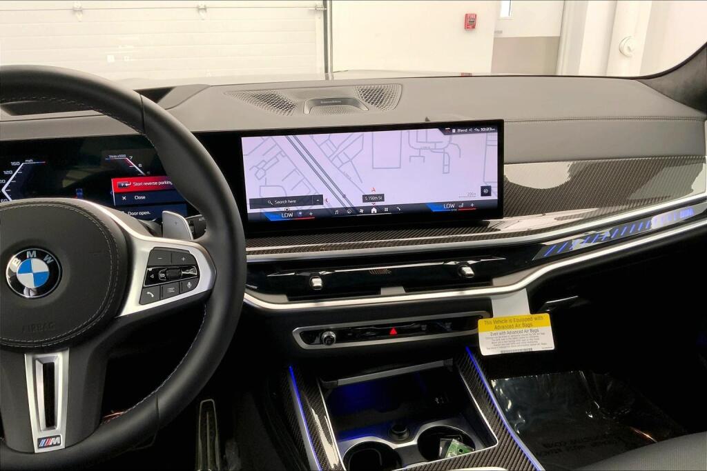 2025 Bmw X7 M60i photo 4