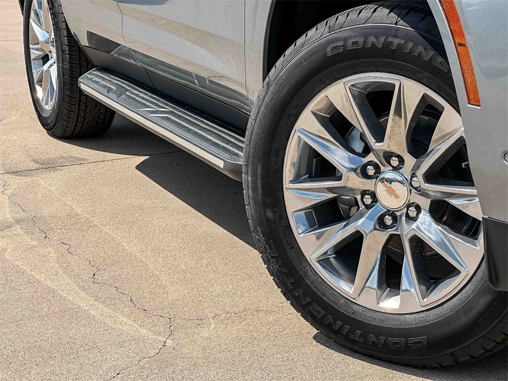 2026 Chevrolet Tahoe Premier photo 3