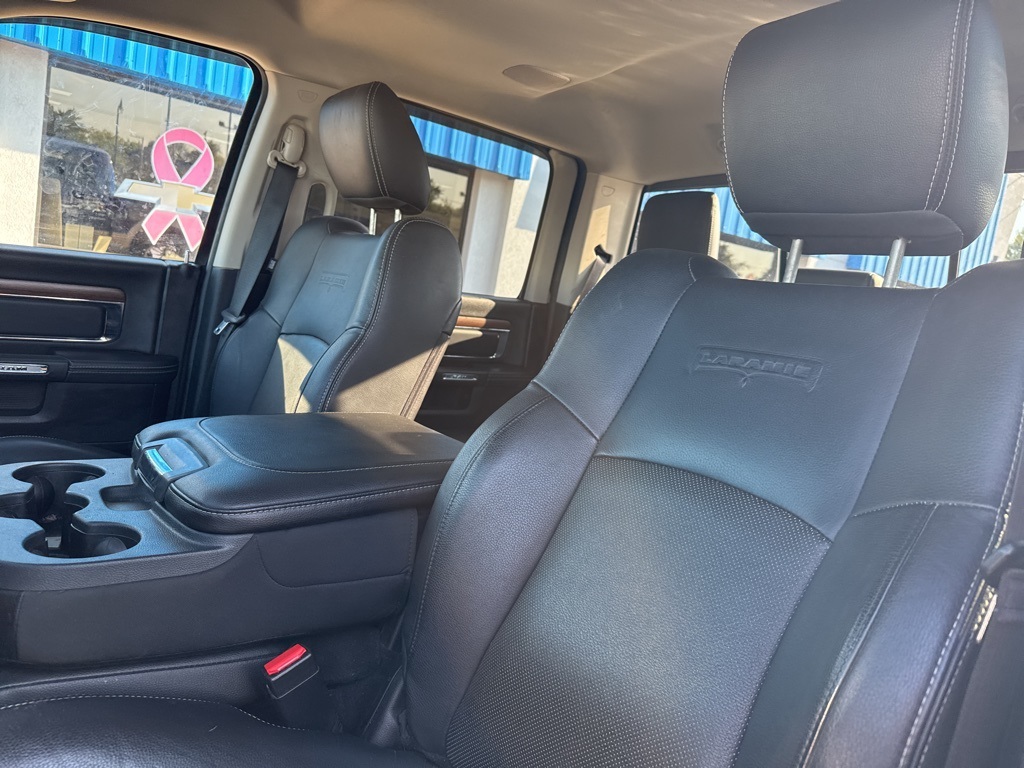 2014 Ram 1500 Laramie photo 25