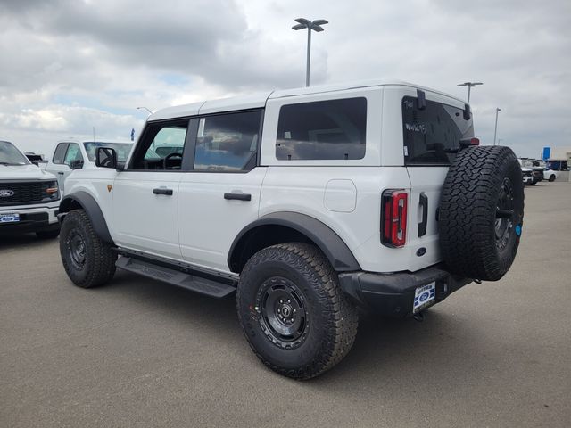 2025 Ford Bronco Badlands photo 3