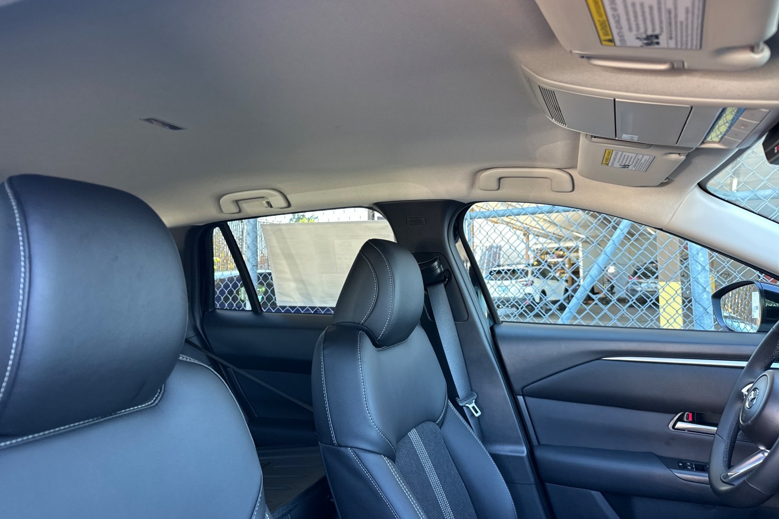 2025 Mazda CX-50 Preferred photo 16