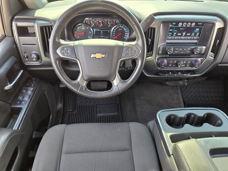 2018 Chevrolet Silverado 1500 LT photo 7
