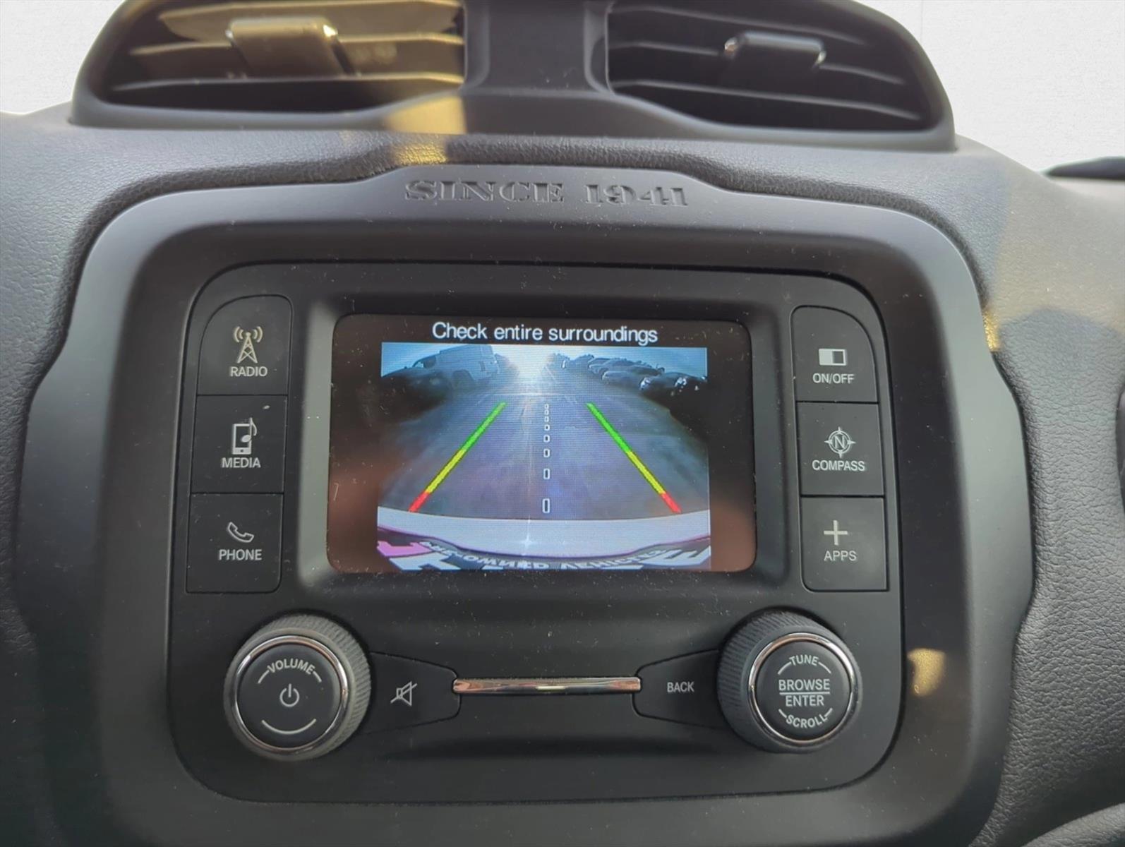 2016 Jeep Renegade Latitude photo 21