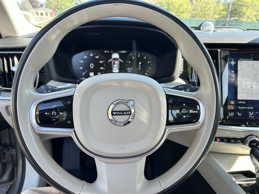 2019 Volvo S60 T6 Inscription AWD photo 12