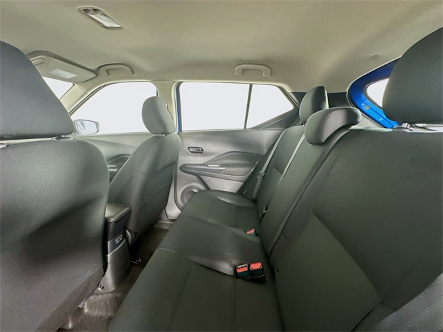 2025 Nissan Kicks Play S photo 20