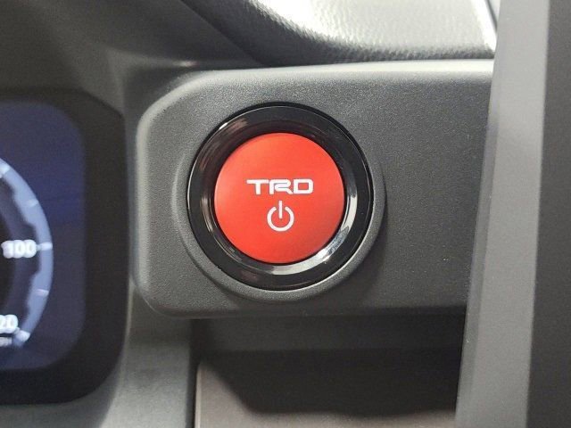 2025 Toyota Tacoma 4x4 TRD photo 24