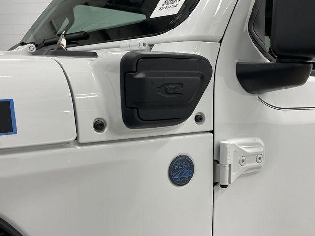 2023 Jeep Wrangler Rubicon 4xe photo 35