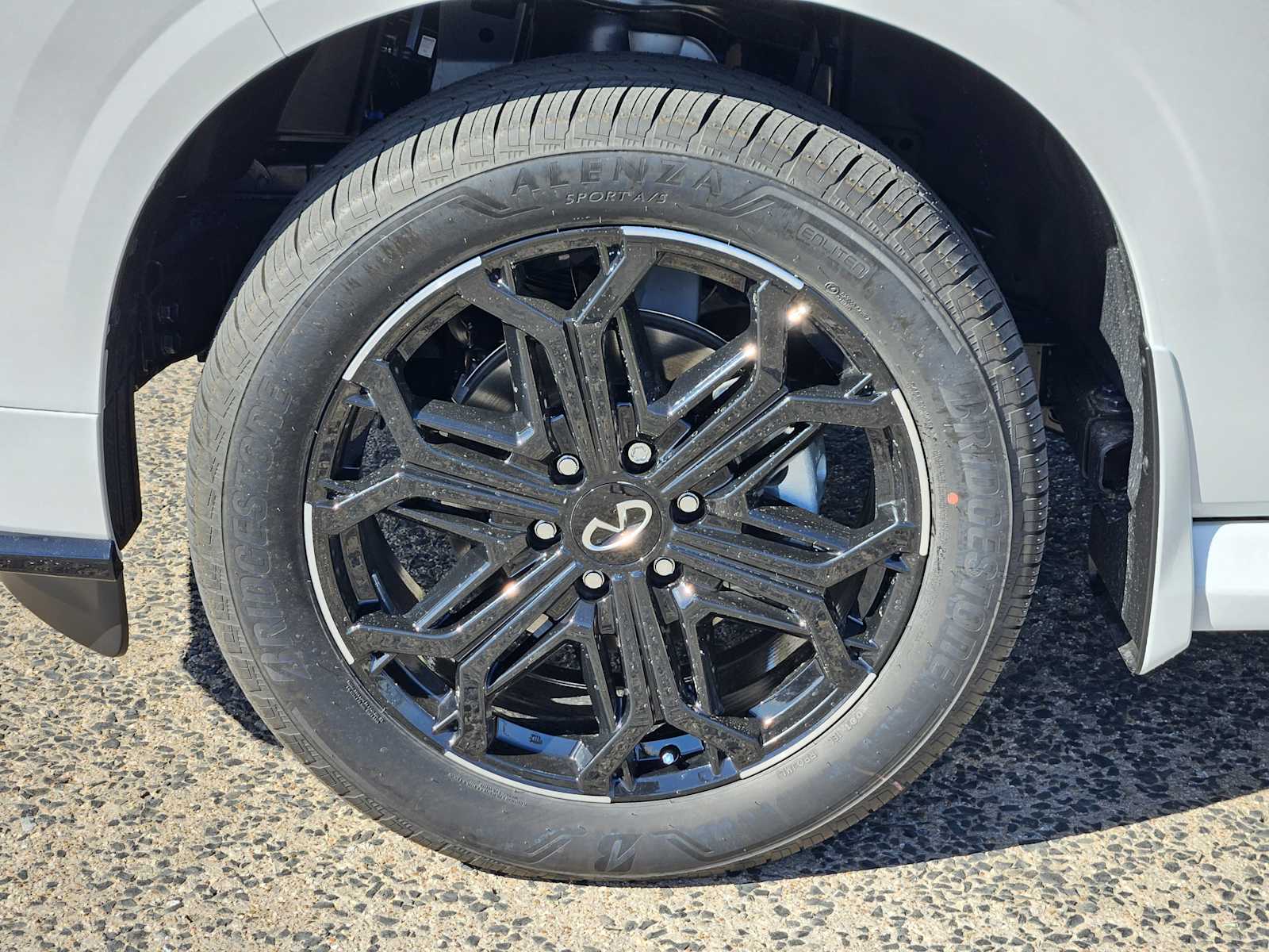 2026 INFINITI QX80 Sport - Photo 7