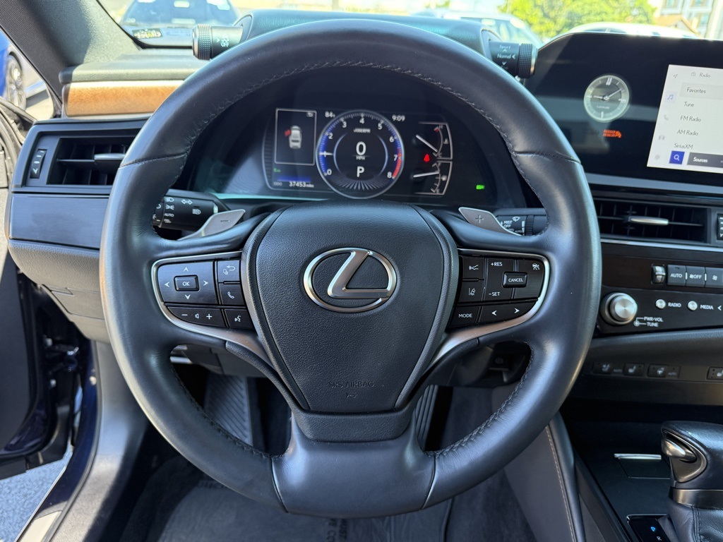 2023 Lexus ES 350 photo 19