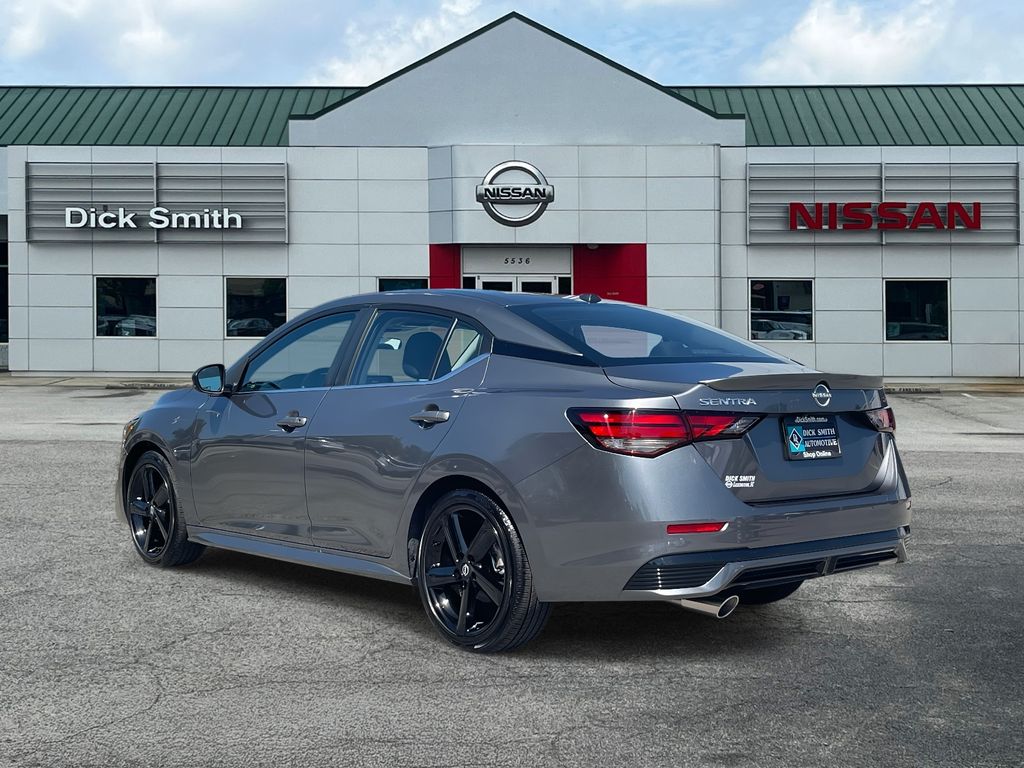 2025 Nissan Sentra SR photo 4