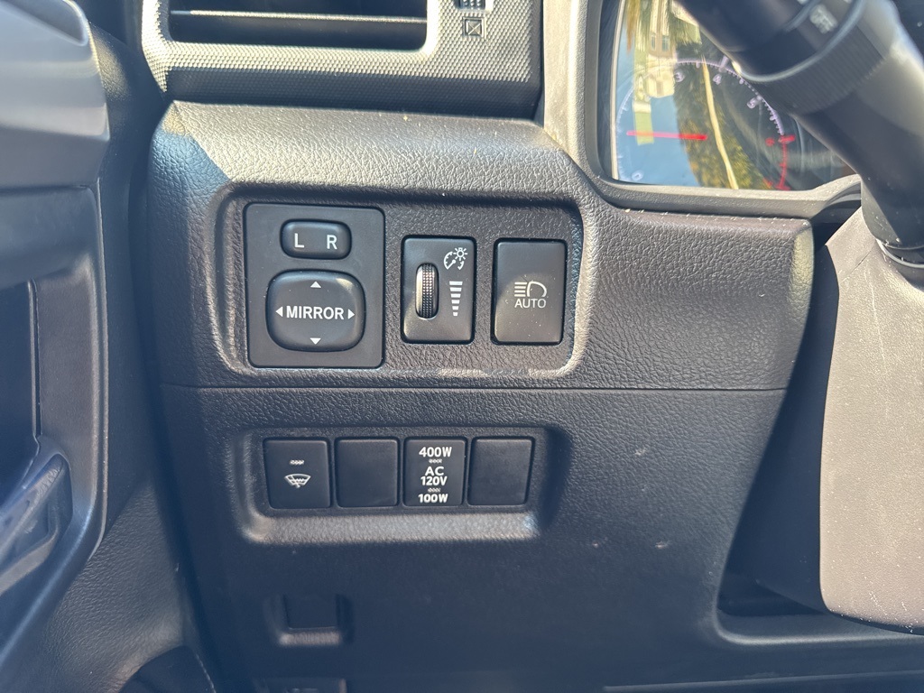 2021 Toyota 4Runner SR5 Premium photo 32