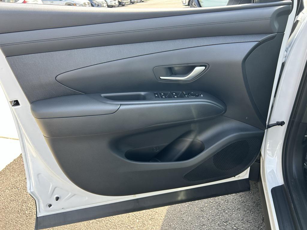 2025 Hyundai Tucson Hybrid SEL Convenience photo 10