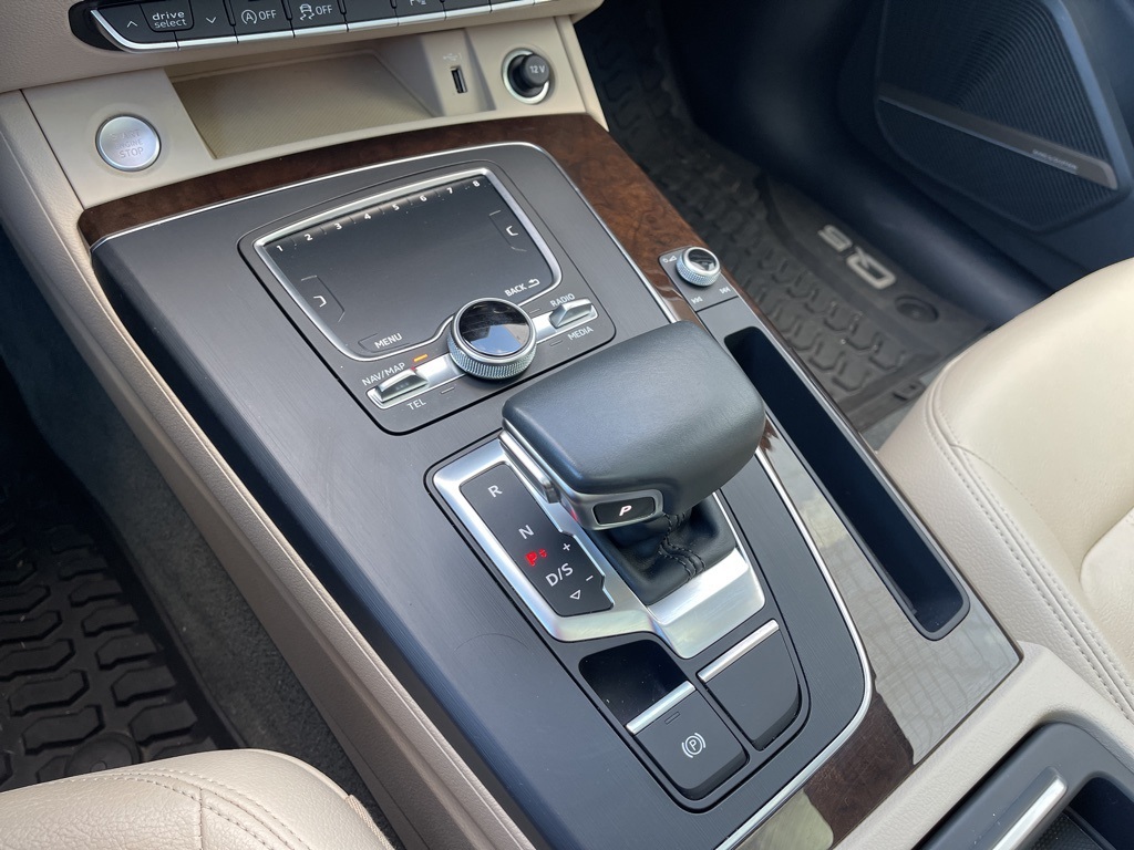 2018 Audi Q5 2.0T Premium photo 9