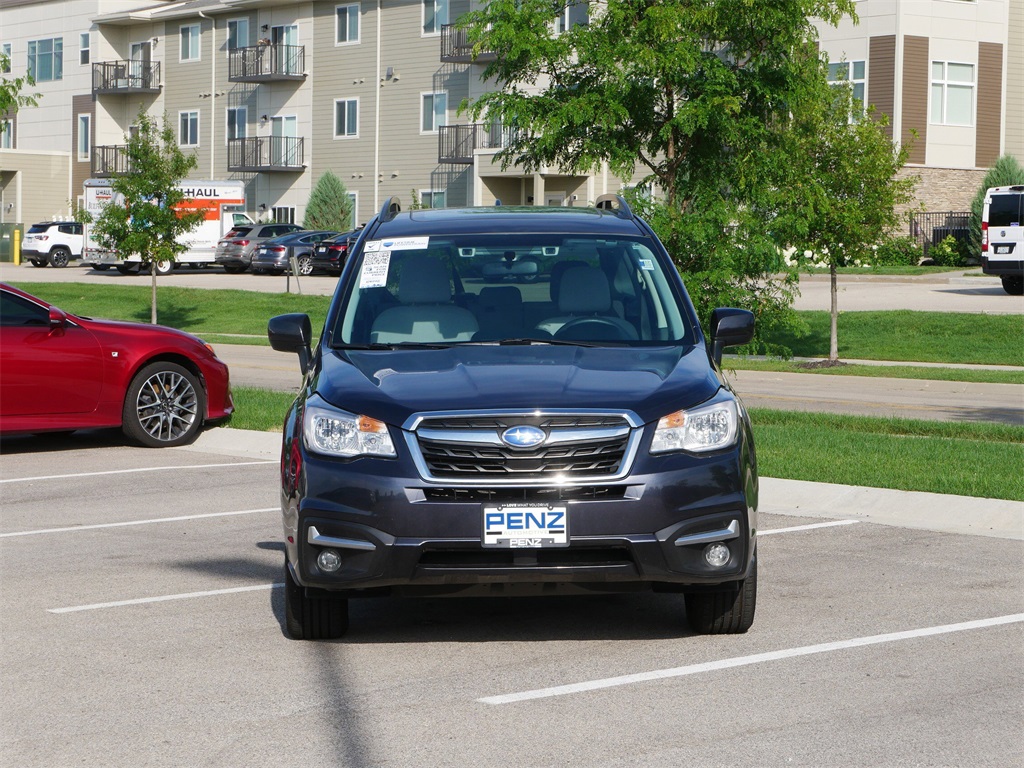 Used 2018 Subaru Forester Premium with VIN JF2SJAGCXJH539502 for sale in Rochester, Minnesota
