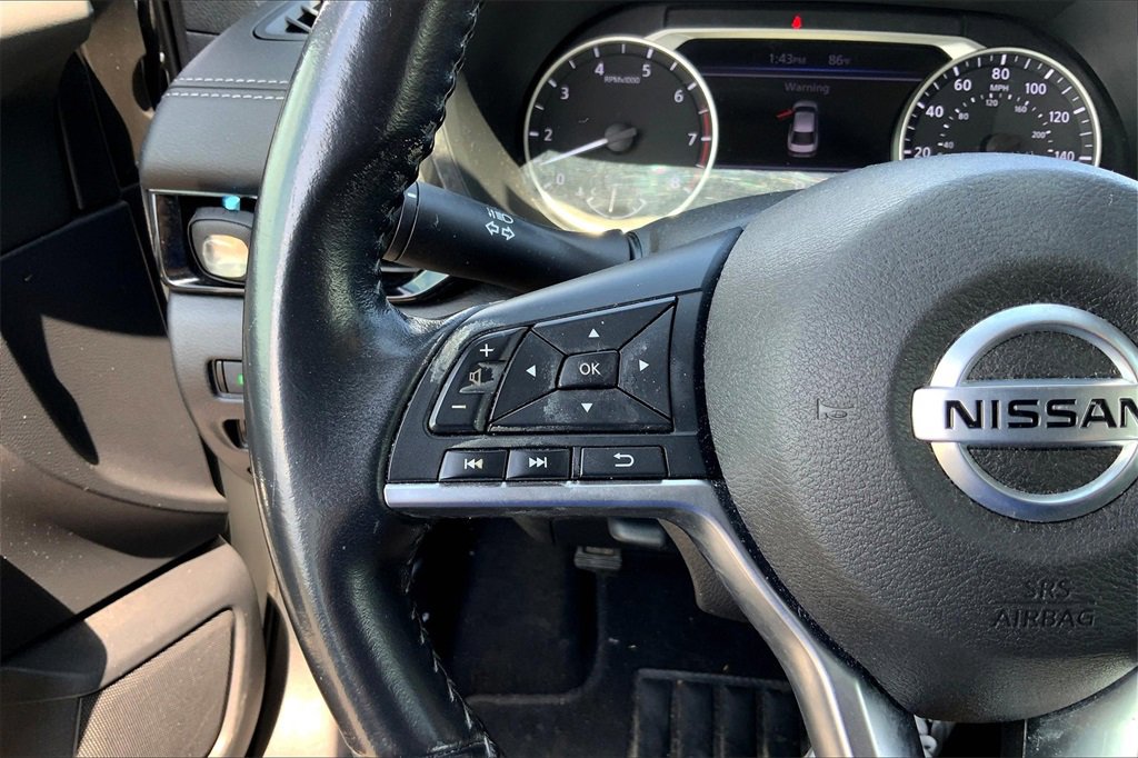 2021 Nissan Sentra SV photo 17